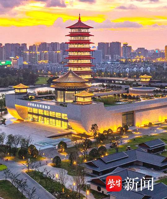 配资推荐网 盛夏来古城看“苏超”享清凉，乘飞机来扬泰，水上巴士1次购票3日内无限次乘坐，逛遍扬州美景